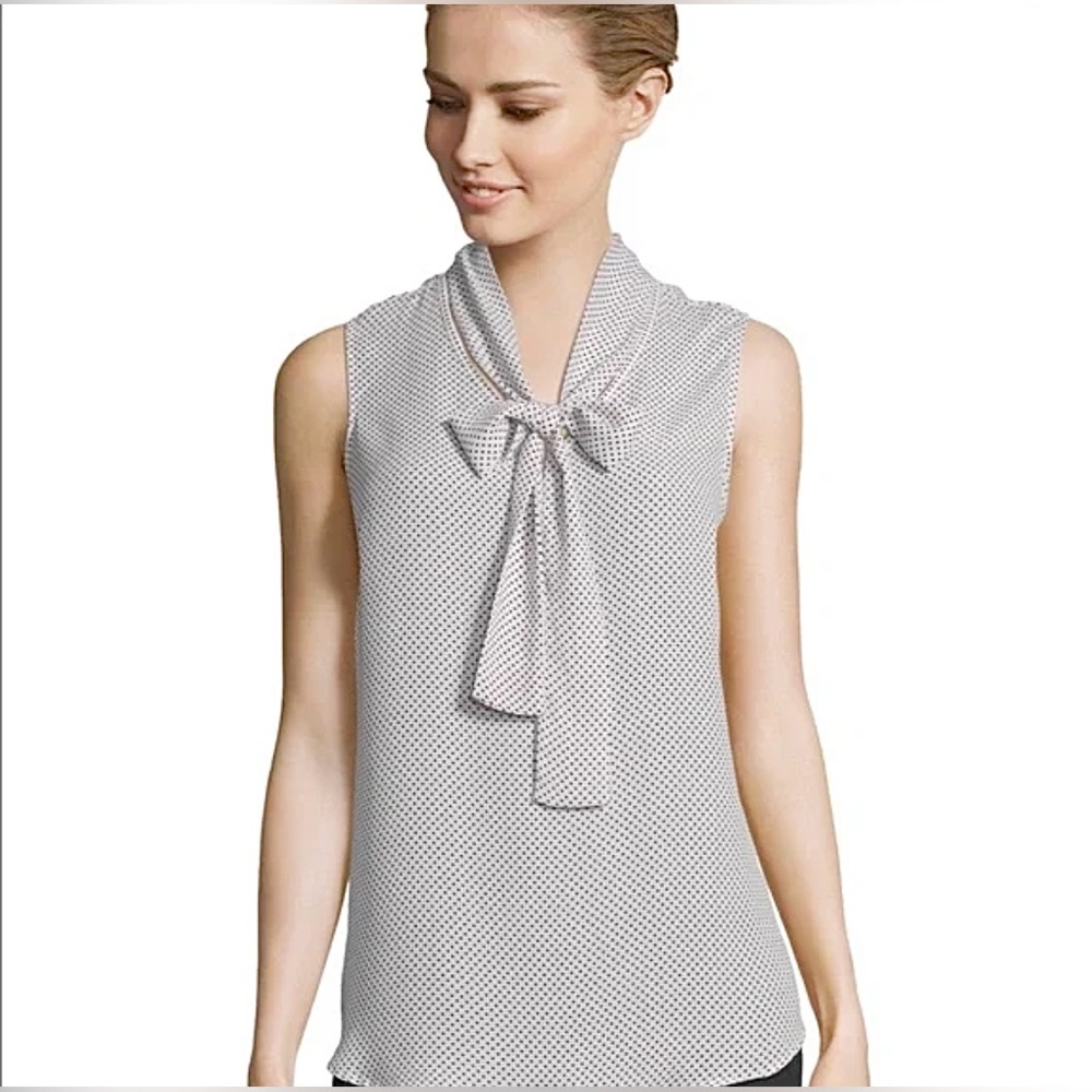 Adrianna Papell Black and White Polka Dot Sleeveless Tie Front Blouse Large